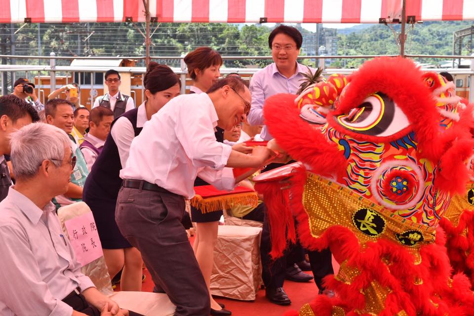 行政院長林全今（9）日出席「七堵-八堵間增設橫渡線動工典禮」。 圖：行政院/提供