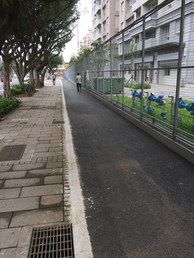 新莊體育園區場館維安圍籬安全維護 圖 : 新北市政府 / 提供