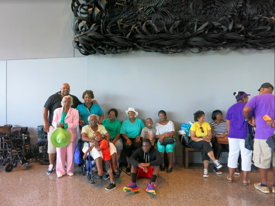 Kolas Yotaka參觀「國家非裔美國人歷史文化博物館(National Museum of African American History and Culture」了解非裔美國人歷經蓄奴、解放、抗爭的歷史。 圖：Kolas Yotaka辦公室/提供