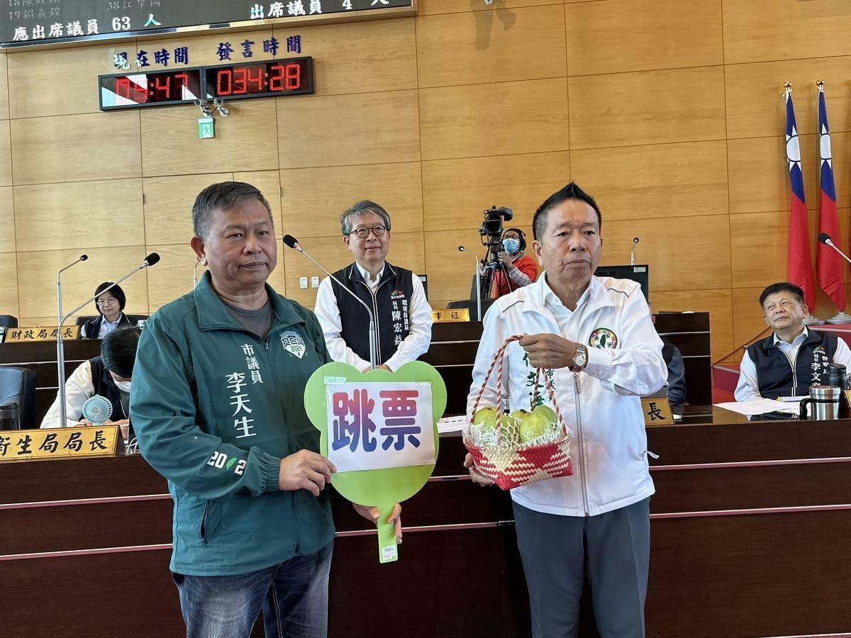 李天生及何文海被正國會除名，正國會準備在兩人的選區都將推出新人。 圖：何文海/提供