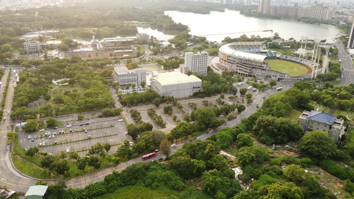澄清湖棒球場現況。 圖：高雄市都市發展局提供