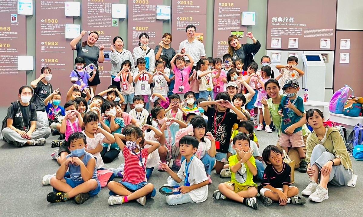 郵政博物館高雄館是小孩子的歡樂天堂。 圖：孫家銘翻攝