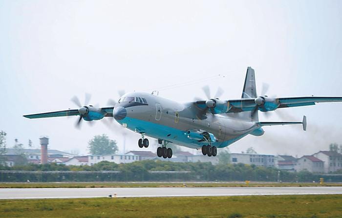 中國陝西飛機集團生產的中型運輸機運-9E 近期完成了首筆海外訂單，正式開拓中國運輸機的海外銷售市場。 圖：翻攝自 陝西飛機集團