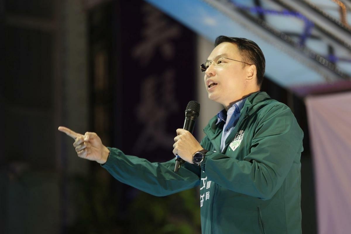 黃文益痛斥柯志恩為虎作倀，無視273萬高雄市民福祉。 圖：民進黨高雄市黨部提供