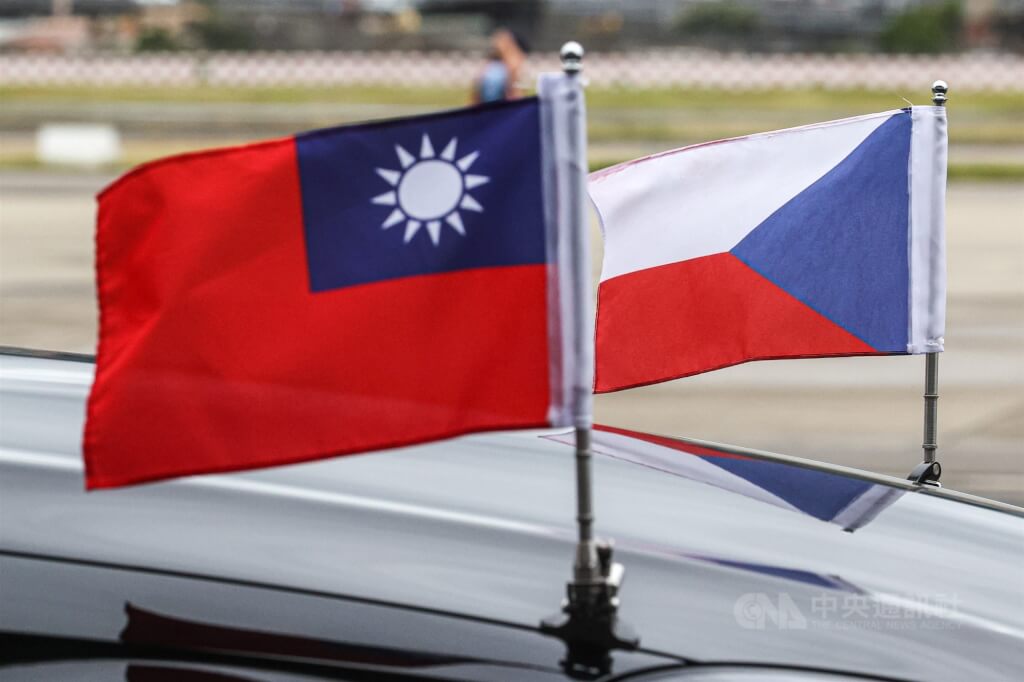 捷克媒體報導，明年起，台灣將被納入不需藍卡、工作簽證或工作許可證即可在捷克工作的國家名單。 圖:中央社提供