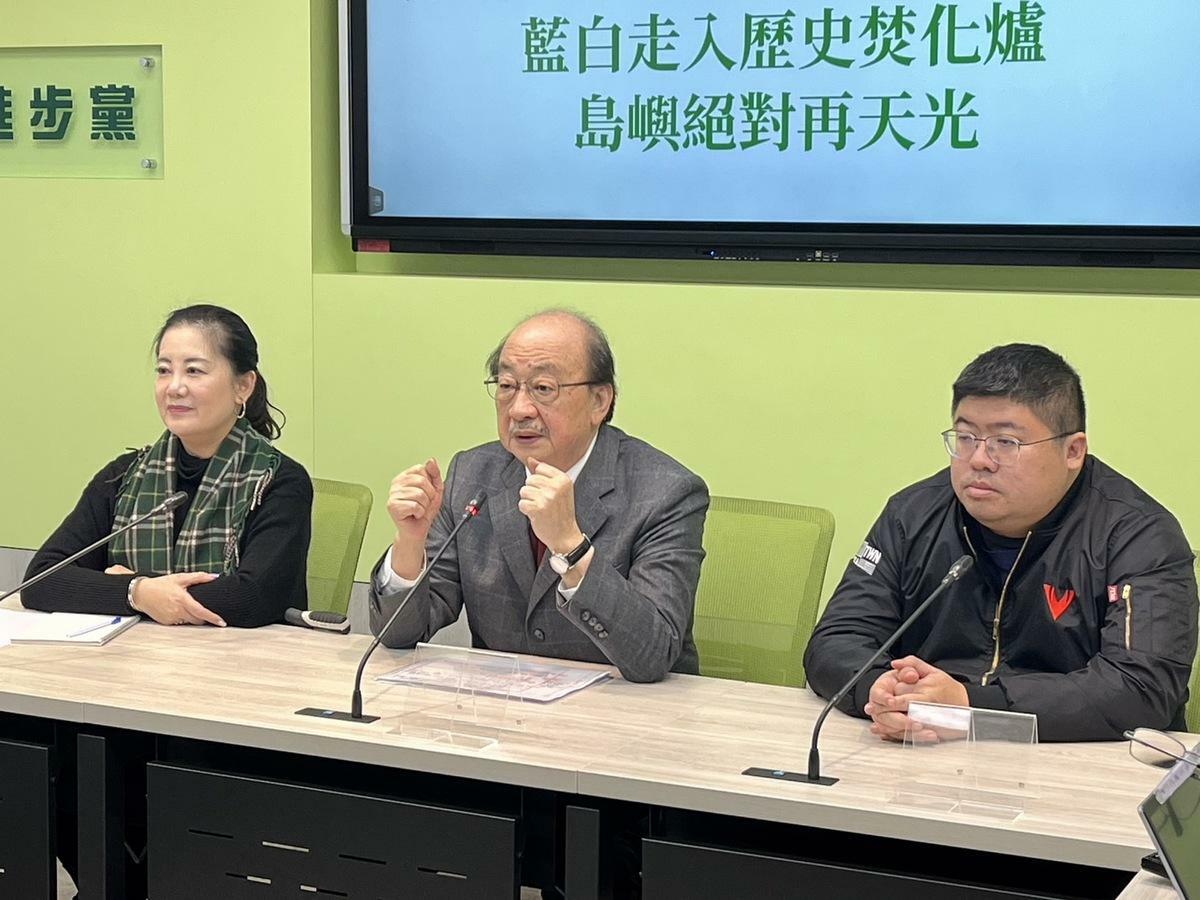 民進黨團表明，一定會對《憲法訴訟法》第30條提出暫時處分、釋憲。 圖：金大鈞/攝