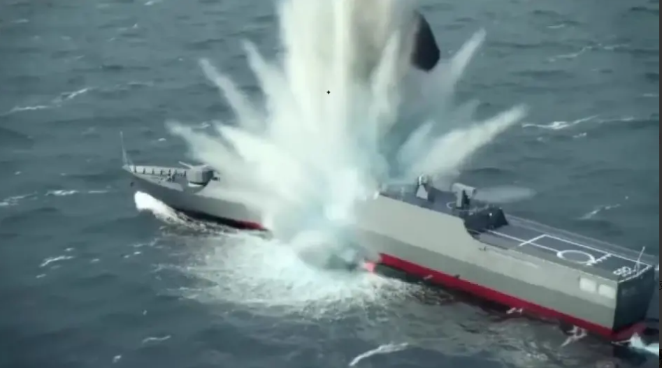 法國海軍裝備集團在 F-21 魚雷曾經的一段宣傳片中，把中國海軍的 056 型護衛艦作為假想敵，並做了模擬擊沉演示。 圖：翻攝自軍武次位面