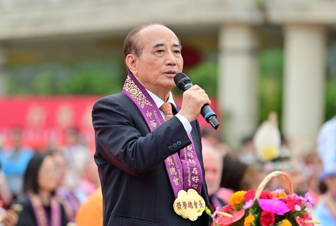 王金平表示應遵照大師的遺願，共同促進社會團結，進一步促進兩岸和平，進而達到世界和平。 圖：佛光山提供
