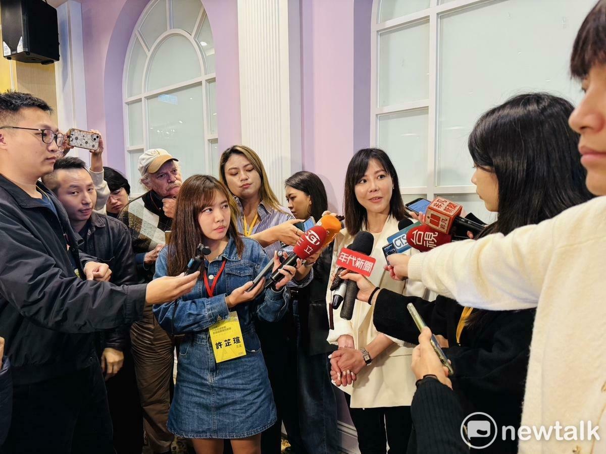 行政院發言人李慧芝今（28）天在屏東受訪時表示，卓榮泰院長上午在高雄宣布高雄車站方案，高鐵從高雄車站南延到屏東，這樣的拍板主要是因為高鐵計畫串聯起高屏生活圈。 圖：謝莉慧/攝