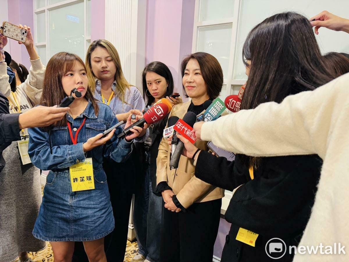 屏東縣長周春米今（28日）受訪時表示，高鐵南延好事多磨，路線確定後，對高屏共好共榮有幫助。 圖：謝莉慧/攝