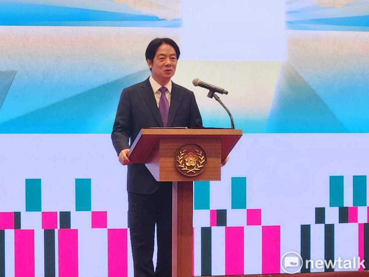 總統賴清德在總統府大廳發表元旦談話。 圖：黃建豪/攝