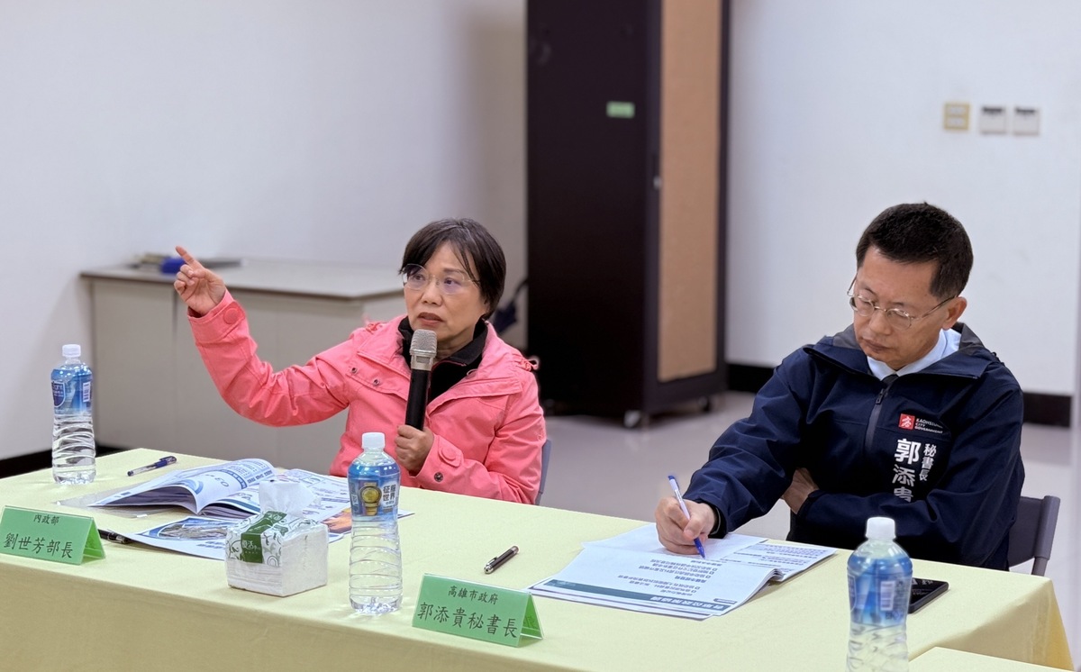 內政部長劉世芳今（3）日前往高雄市視察旗美污水處理廠碳中和改善工程。 圖：內政部提供