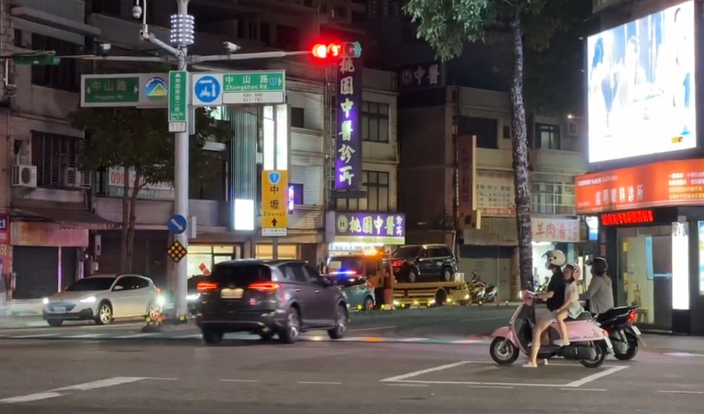 交通部指出，113年桃園市有92處高危險路口須改善，但僅完成87處路口改善計畫。 圖：民眾／提供