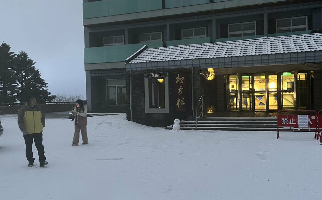 今晚再探低溫！合歡山可能再結冰 公路局：「這路段」18時起封閉