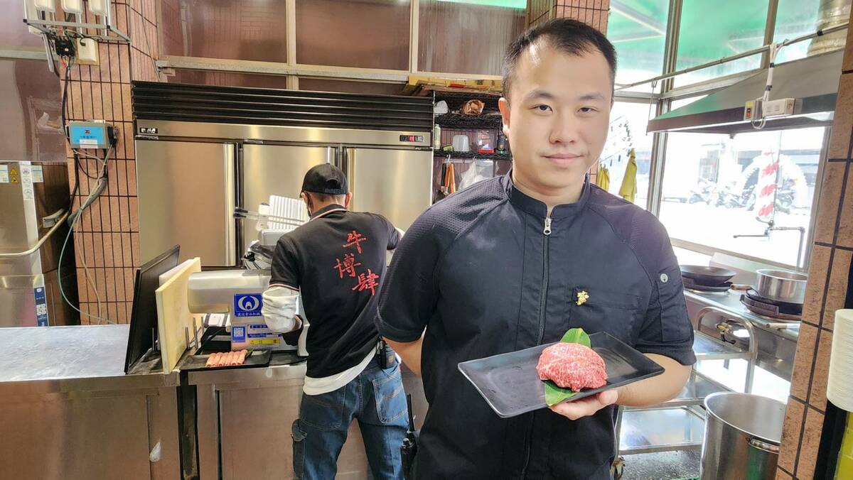 林千畬本著「人飢己飢、人溺己溺」的同理心，透過年菜捐贈拋磚引玉，，帶動更多人一起在歲末做公益。 圖：孫家銘攝
