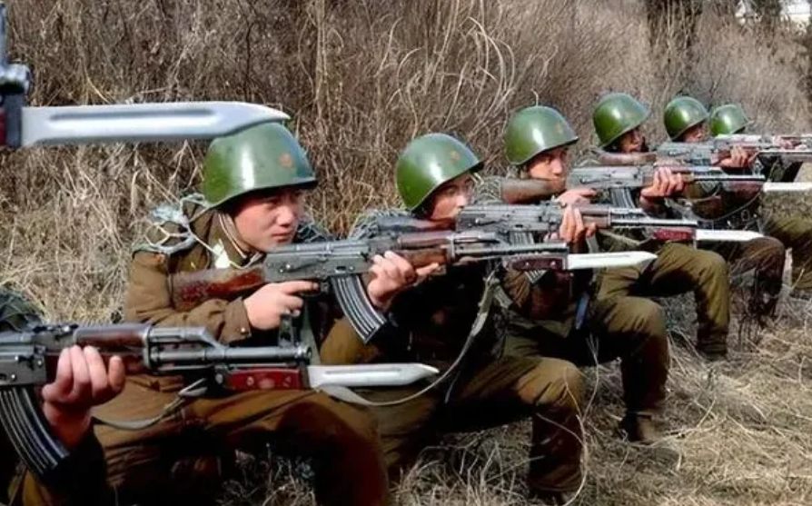 (影) 中了烏軍火力陷阱! 北韓精銳特種兵4小時全軍覆沒 殘骸滿布森林