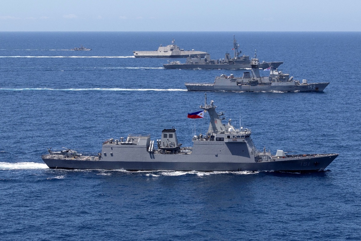 為防範中國，美日澳菲聯合軍演 圖：翻攝自日本海上自衛隊