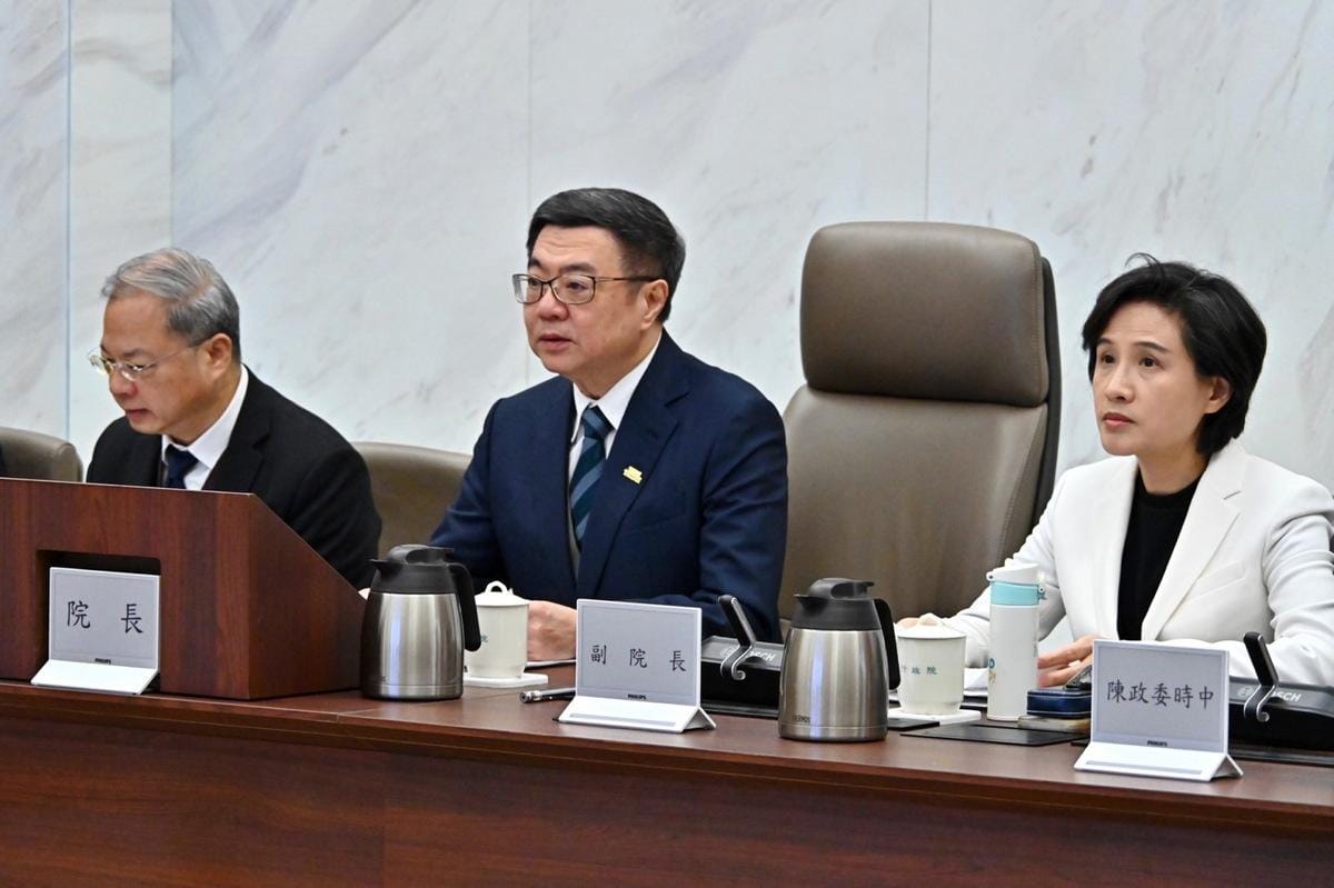 行政院長卓榮泰今（9）日於行政院會聽取經濟部「持續推動降低漏水率計畫」報告後表示，合理的水價是國家和人民必須勇於面對的問題，請經濟部啟動合理的檢討，適時提出報告。 圖：行政院提供