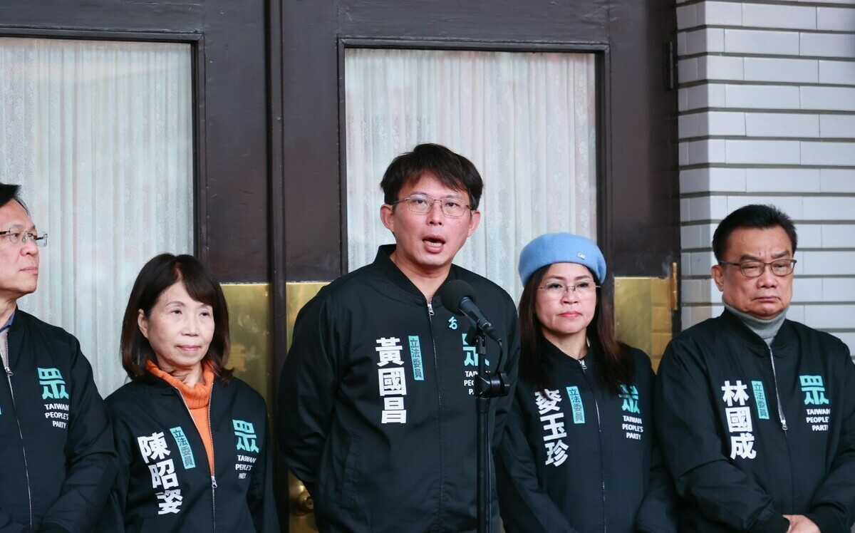 朱立倫「聲援不出席」民眾黨111遊行？黃國昌：尊重 也向朱表達敬悼