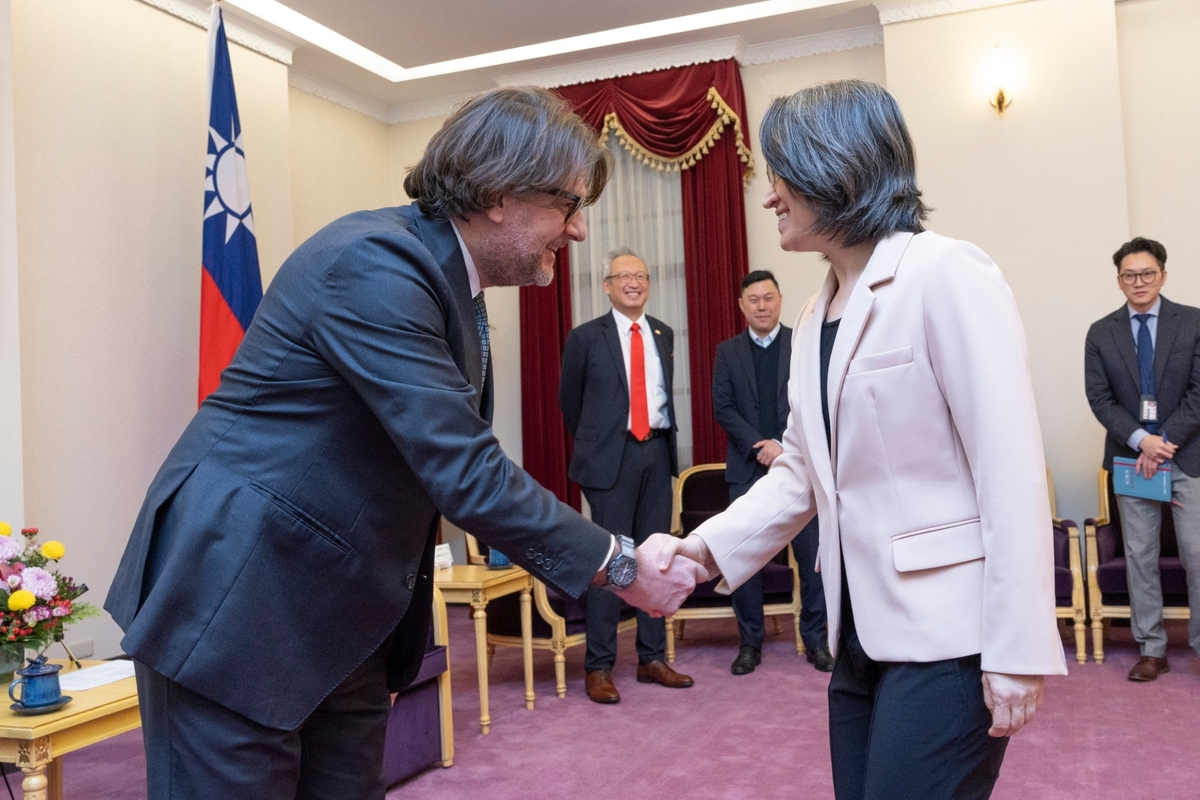 副總統蕭美琴接見義大利眾議院財政委員會主席歐斯納多（Marco Osnato）乙行。 圖：總統府提供