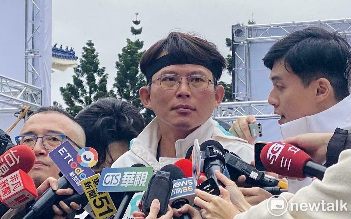 指柯建銘情緒管理失控 黃國昌：昔關說喬案件 若有羞恥心應道歉