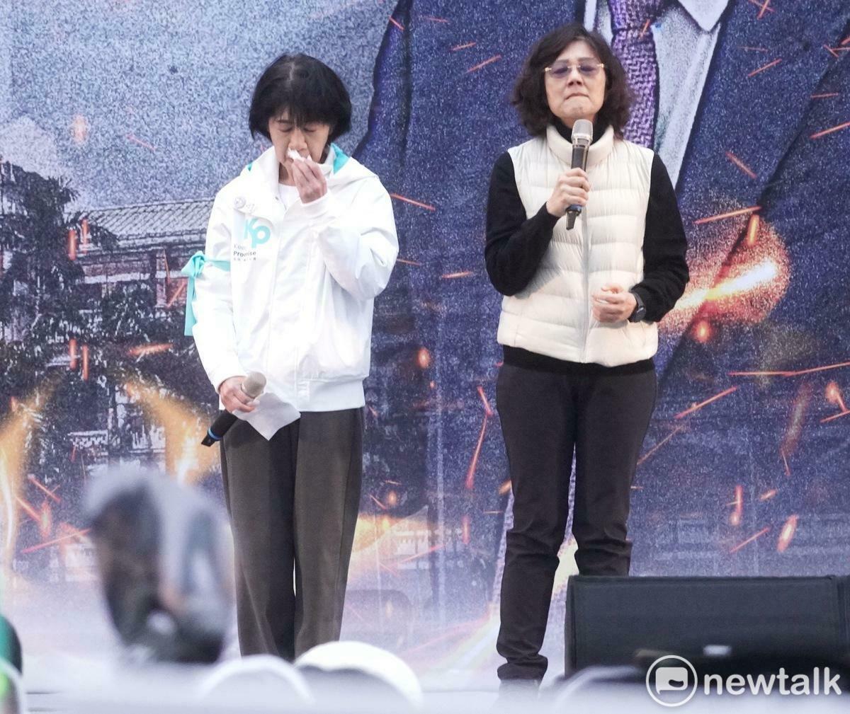 民眾黨前主席柯文哲妻子陳佩琪、胞妹柯美蘭今出席「111釘孤枝」抗議賴政府綠色威權，還我司法正義活動。 圖：張良一 / 攝