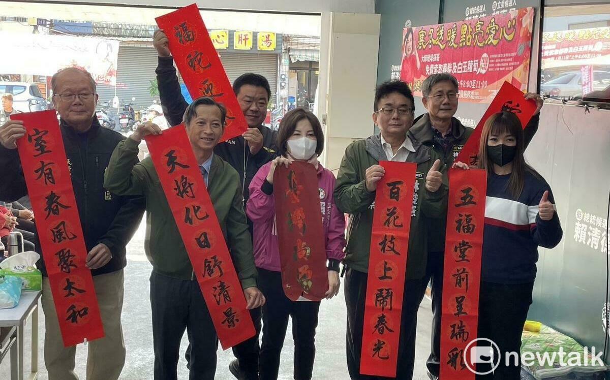 點亮愛心寒冬送暖 賴惠員攜手社會力為台南暖心送祝福