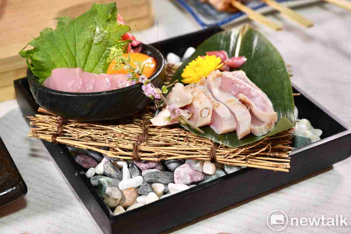 「地雞刺身三盛」在台極少見的地雞刺身，一次感受三種部位在口感、香氣、嚼勁截然不同的風味。 圖：唐復年/攝