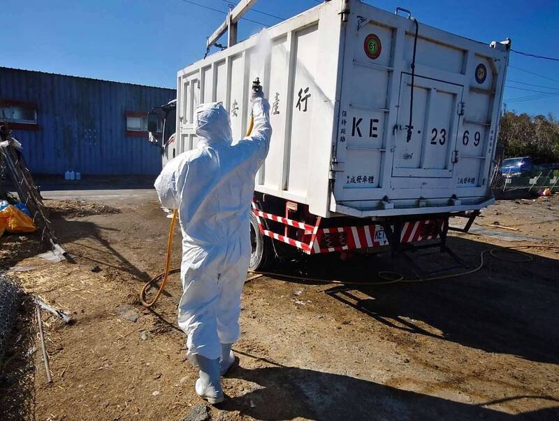 雲林麥寮1肉鵝場確診H5N1禽流感，撲殺402隻肉鵝並完成場區消毒清潔。 圖：雲林縣政府 / 提供