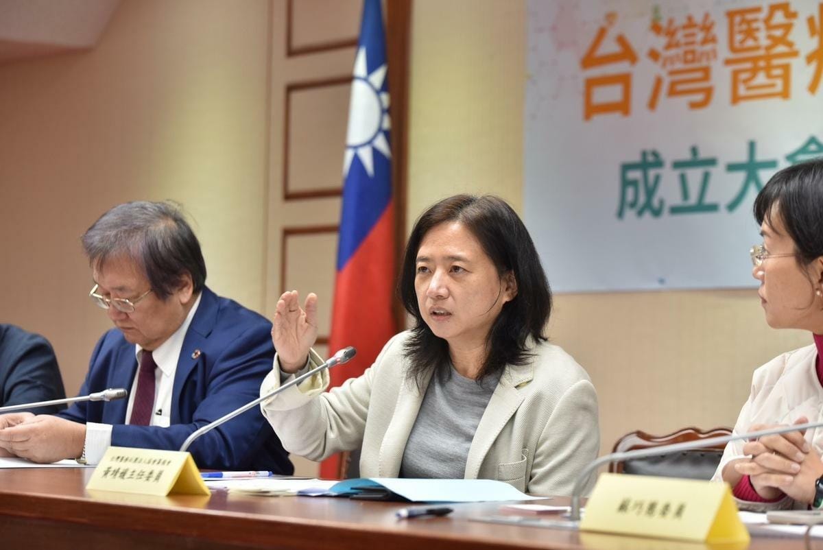 圖中為協會創會理事長、秀傳醫療體系執行長黃靖媛。 圖: 協會/提供