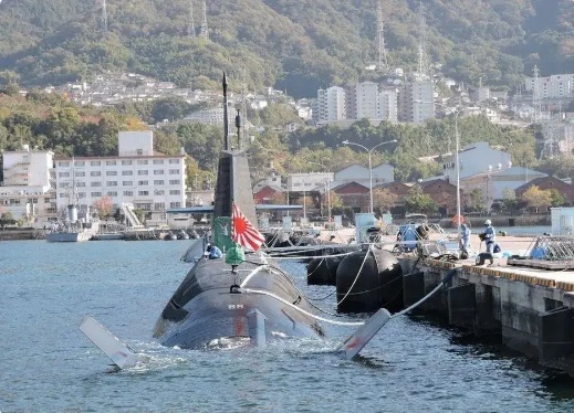 日本媒體聲稱，日本潛艇可封鎖中國港口。 圖：翻攝自 艦艏行處是長城