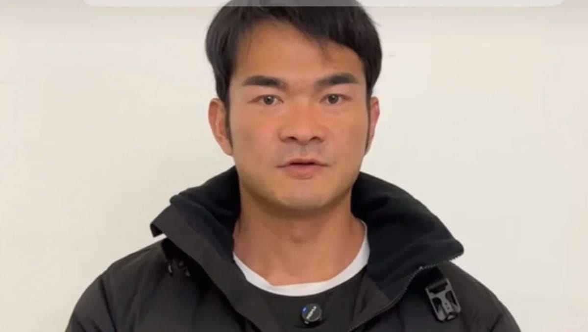 中國健身網紅李維剛近日因直播推銷原切牛肉捲，引發假貨風波。廠商以「AB 貨」手法欺瞞消費者，李維剛遭受輿論壓力，公開道歉並承諾「假一賠十」，引發廣泛討論。 圖：擷自小紅書