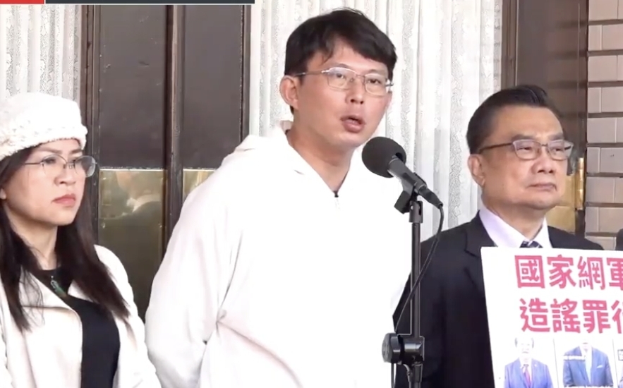 手握2兆9千億還不知怎執政？ 黃國昌：無能的卓榮泰請你下台