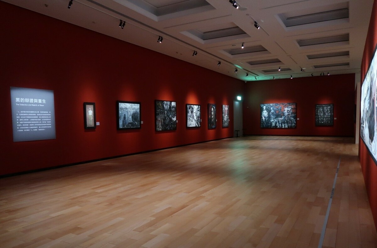 創價美術館大年初三重新開館迎蛇年，持續展出「立命‧玄武—洪根深八十水墨創作展」。 圖：創價美術館提供