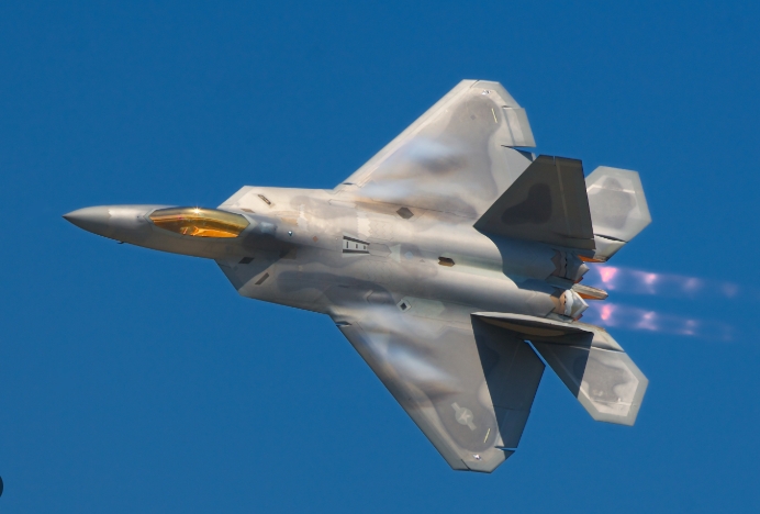 美軍F-22戰機。 圖 : 翻攝自維基百科