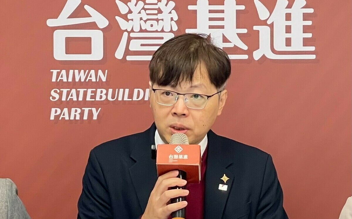 不滿對「中正路」改名退縮 基進痛批卓榮泰：對不起台灣民主