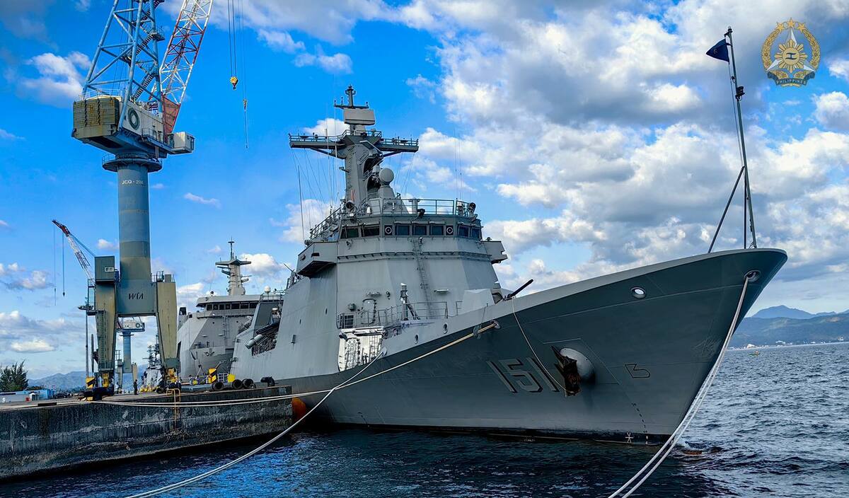根據菲律賓媒體報導，美國派出「卡爾文森」號航空母艦打擊群，包括 1 艘提康德羅加級巡洋艦、2 艘伯克級驅逐艦以及1架P-8A反潛巡邏機。 圖:翻攝自FB帳號Armed Forces of the Philippines