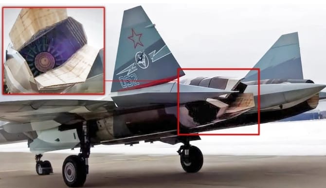 俄軍Su-57也採用二元矢量推力引擎。 圖 : 翻攝自河東三叔