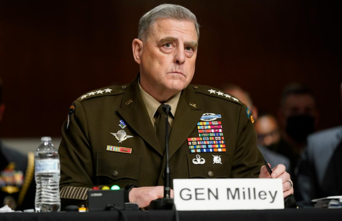 美國新任國防部長海格塞思下令剝奪美軍前參謀長聯席會議主席米利的安保待遇。圖為米利。 圖：翻攝自新華社
