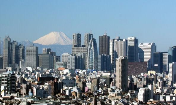 具備名氣的東京，理所當然成為外國遊客拜訪的熱門地區。 圖：翻攝自維基百科