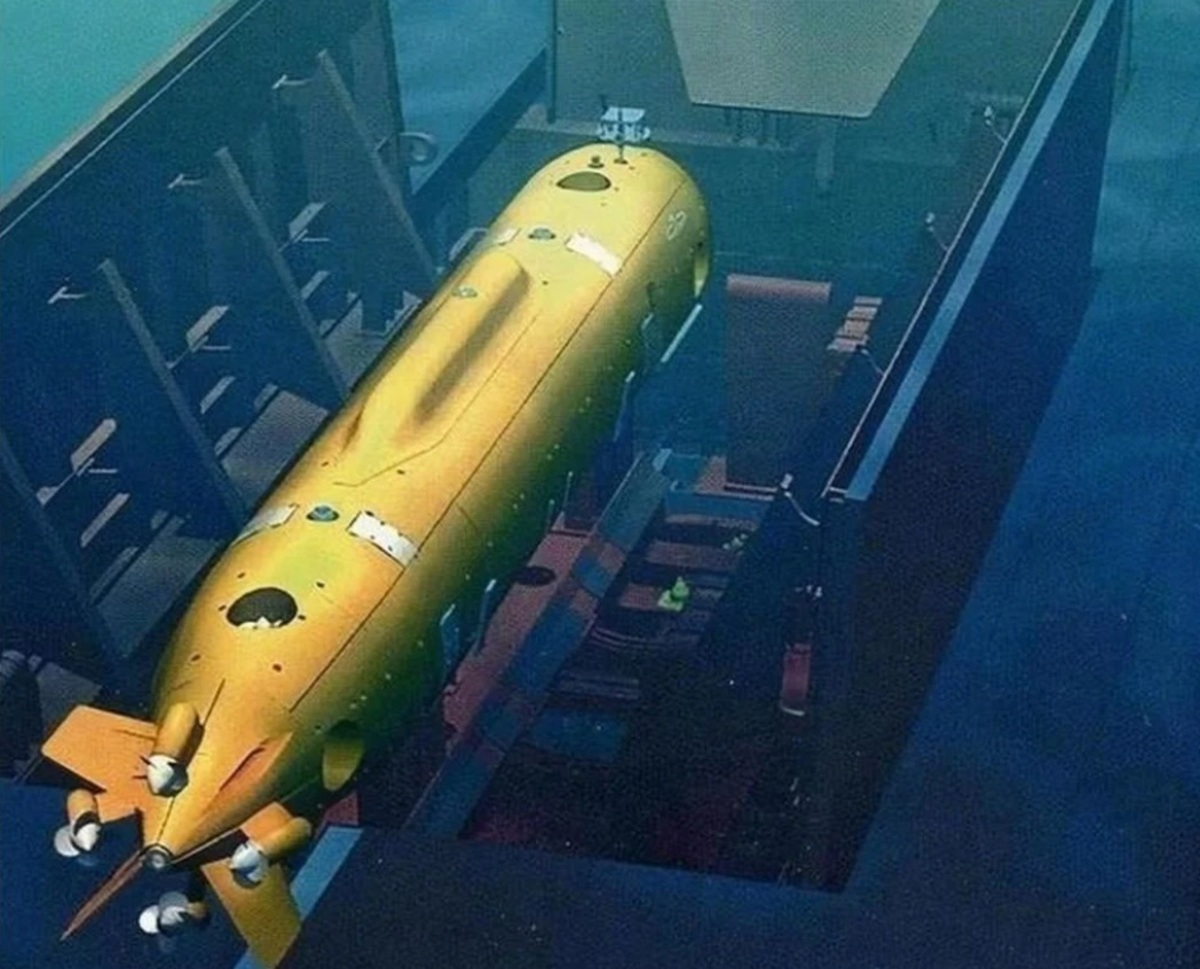 中國保利集團2024年公開UUV-300CB大型無人潛航器。 圖：翻攝微博(資料照片)