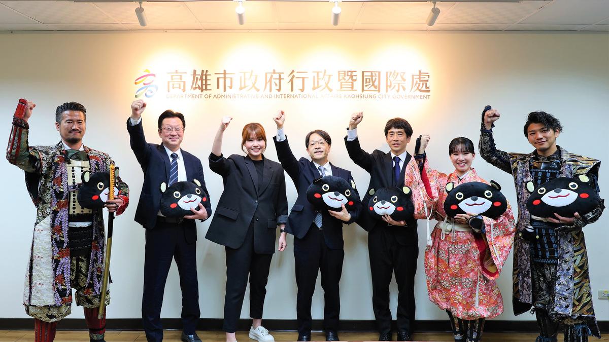 張硯卿(左三)接待熊本市訪問團。 圖：高雄市行政暨國際處提供