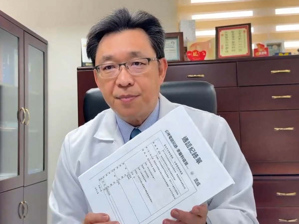 簡舒培指控和平醫院稱「中央調走疫苗」，實為未預留疫苗疏失。聯醫澄清調同仁通話記錄後得知，通話內容裡未提及中央，並已調度完成施打。 圖：聯合總醫院／提供