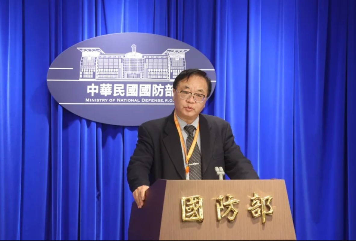 國防部整合評估司效益評估處長張應中。圖為日前例行記者會說明國防院性騷事件。 圖：國防部提供