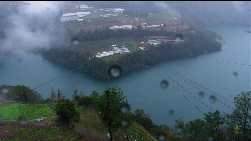 春雨提早報到，台中市德基水庫蓄水率大大提升，今日上午達98.%。 圖：翻攝自即時影像官網