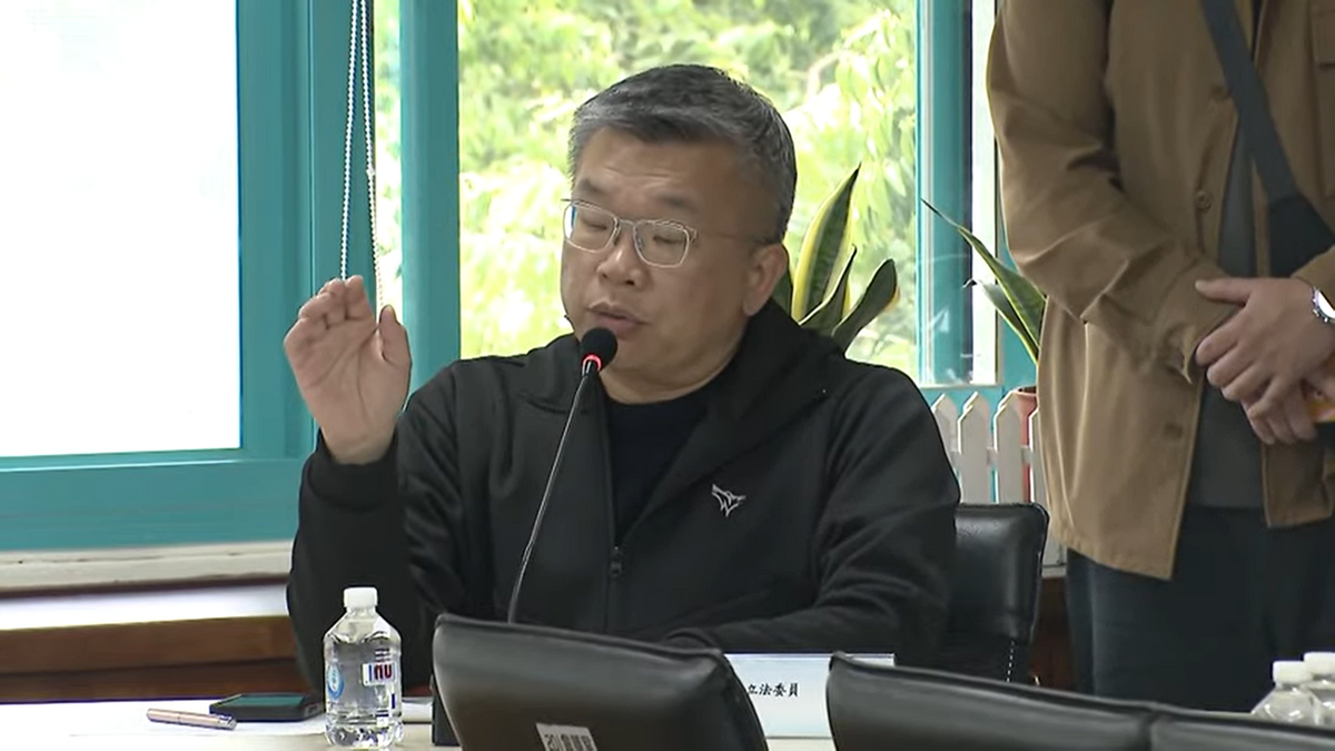 立委蔡其昌指出，希望台中市政府要特別關心因為停業無班可上的員工，不可以因為有人犯了錯，讓基層員工一起承擔過錯。 圖：行政院/提供