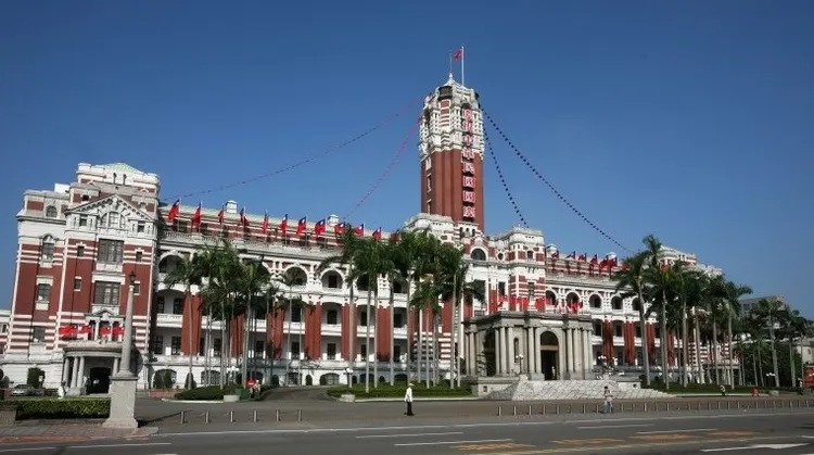 日本法務省5月起承認可在戶籍的國籍欄標示地區名，台灣人實質可在戶籍的國籍欄登記「台灣」二字。 圖：總統府提供。