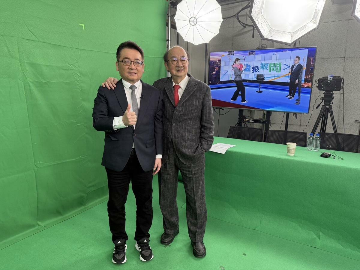 柯建銘日前接受張宇韶主持的「政治狠狠問」節目專訪。 圖：翻攝張宇韶臉書