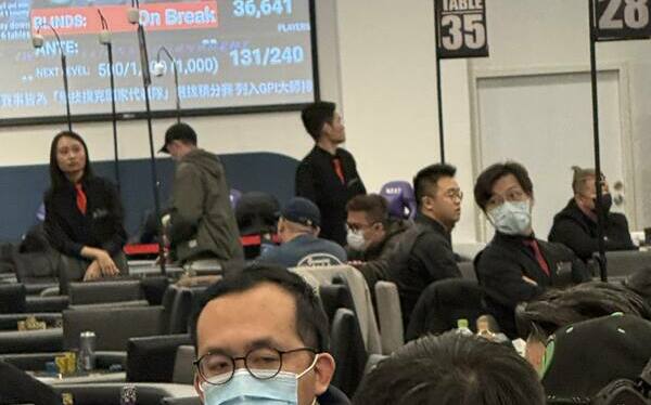 一文看徐巧芯如何雙標！劉彥澧上班請假打德州撲克輕放 王必勝下班玩音樂重批