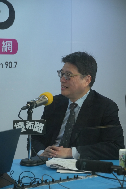 陸委會主委邱垂正今（18）天接受《POP撞新聞》主持人黃暐瀚專訪。 圖：《POP撞新聞》提供
